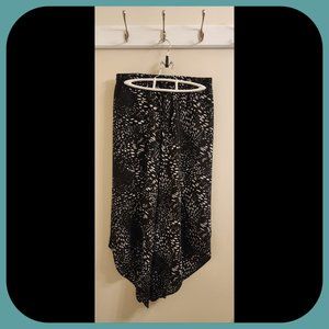 CLEO PETITES || Breezy Pull-on Palazzo Crops (SIZE XS)